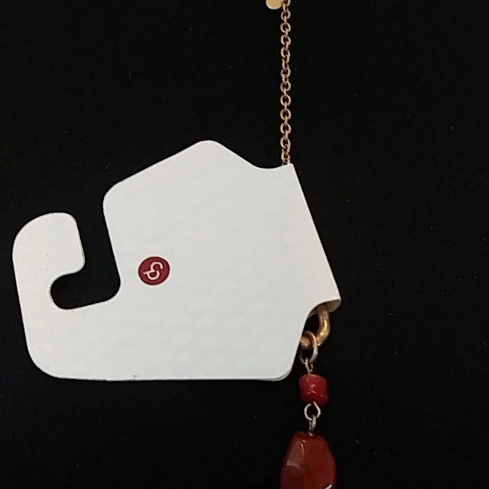 NWT Gold Tone Embellished Stament Beaded  Necklace